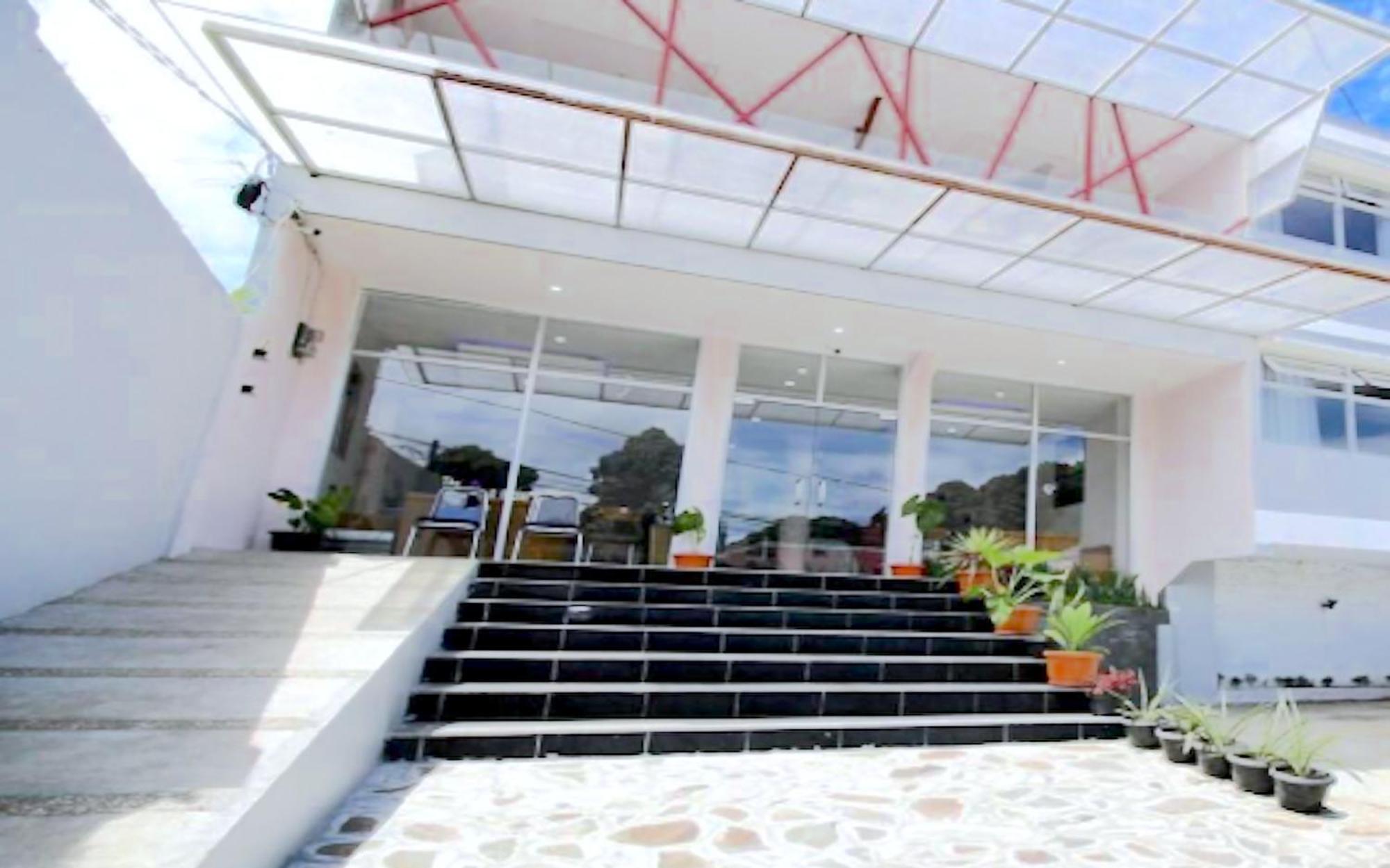 The Aurora By Makati Hotel Lembang Exterior photo