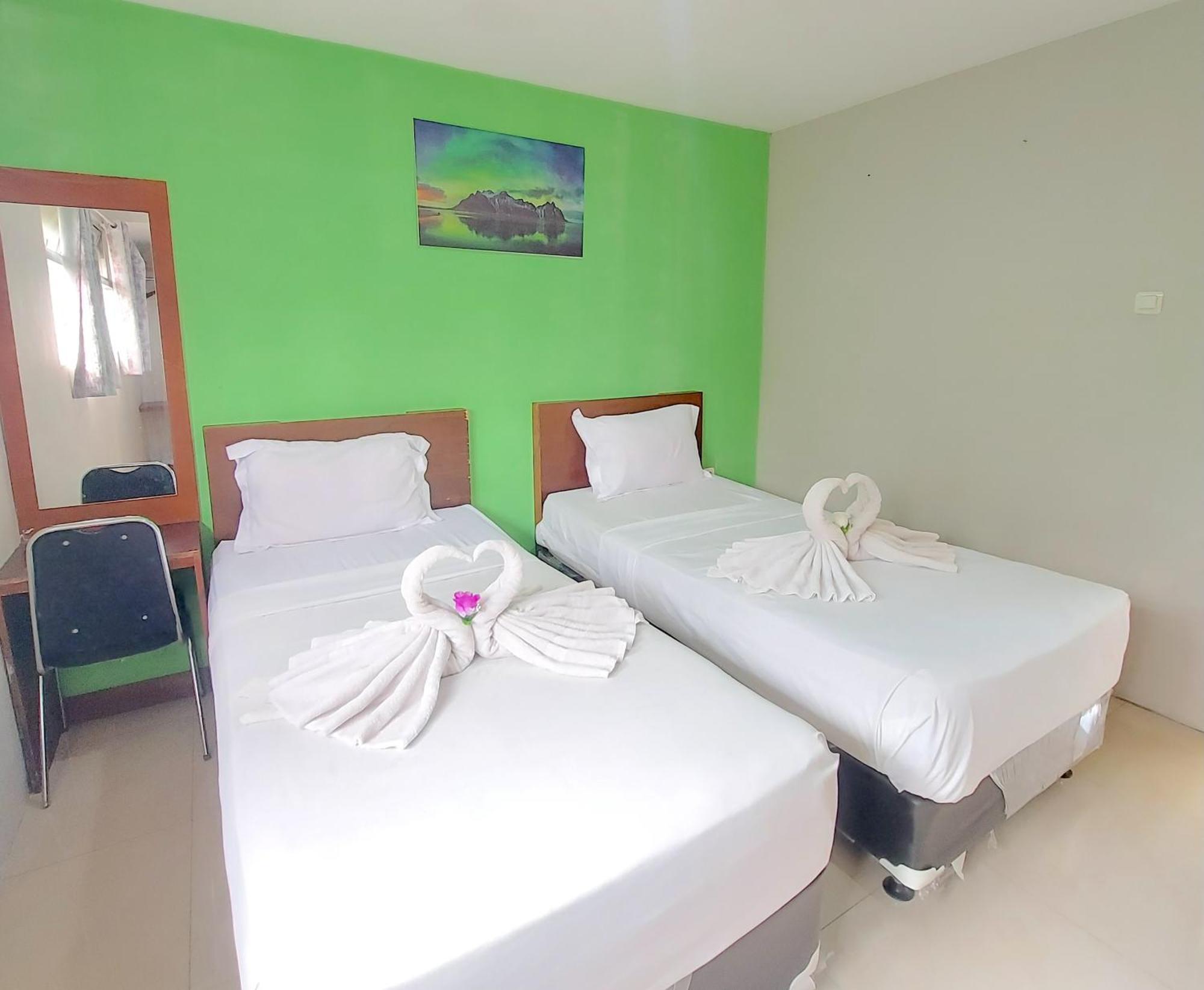 The Aurora By Makati Hotel Lembang Exterior photo
